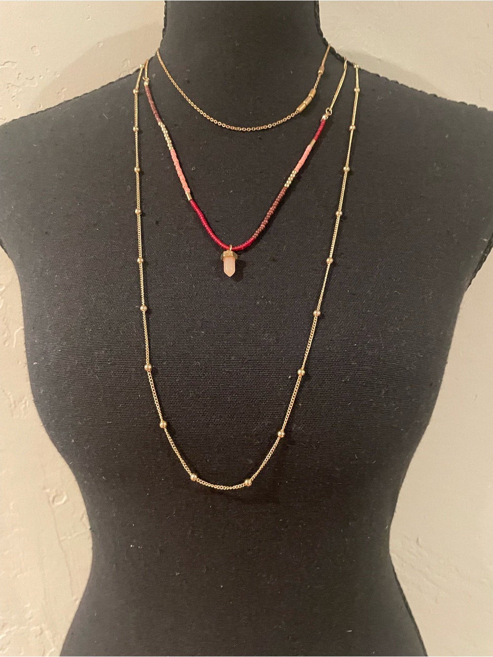 Gold Layered Necklace Set with Red Beaded Accent